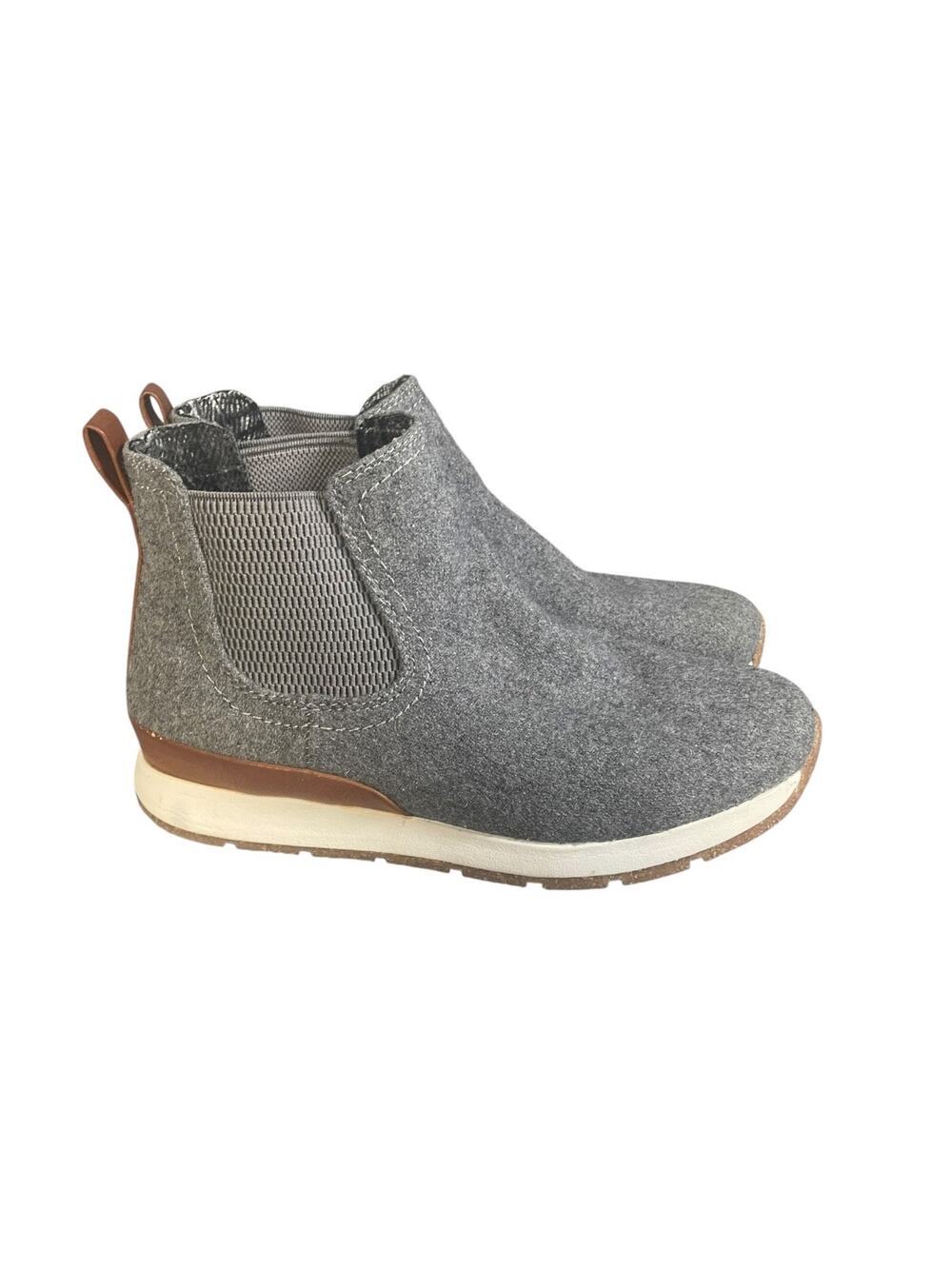 BOC Born Concept Women’s Size-6.5 Kara Chelsea Grey Wool Slip On Ankle Boots